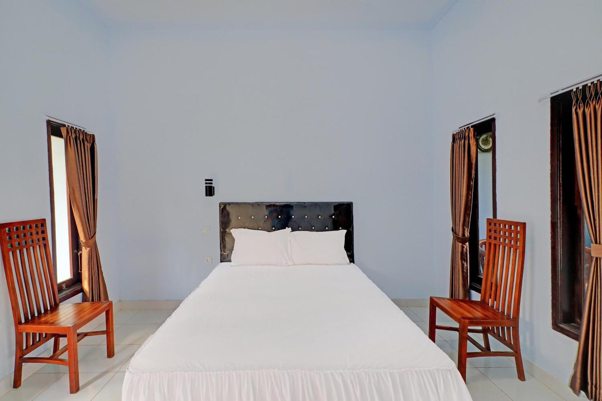 Oyo 92401 Hotel Mustika Negara  Eksteriør bilde
